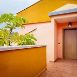 Apartamento Salt And Sea Apartment, Sea View, Free Wi Fi *