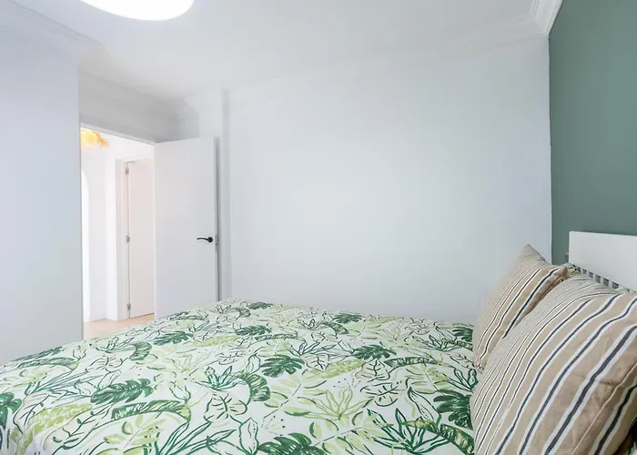 شقة Salt And Sea Apartment, Sea View, Free Wi Fi أذيخي